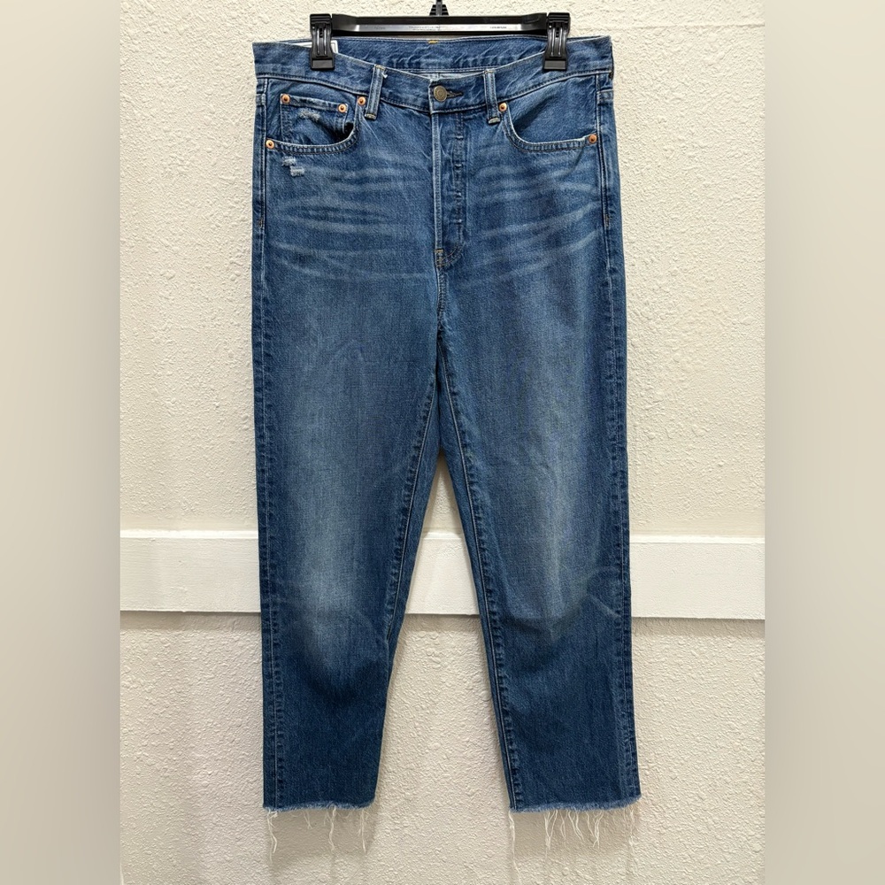 GAP Women's Boyfriend Mid-Rise Medium Wash Raw Hem Jeans Size 8 Tall